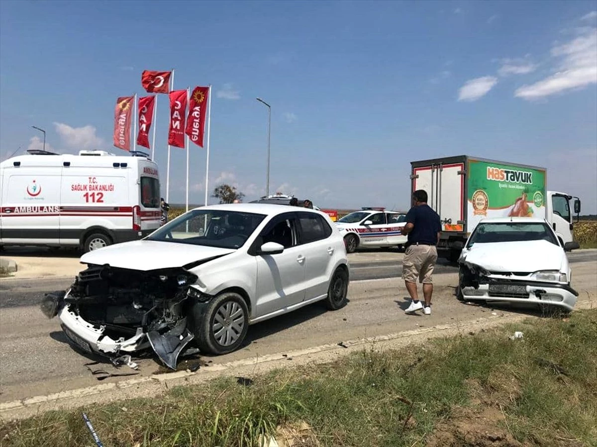 Edirne\'de trafik kazası: 6 yaralı