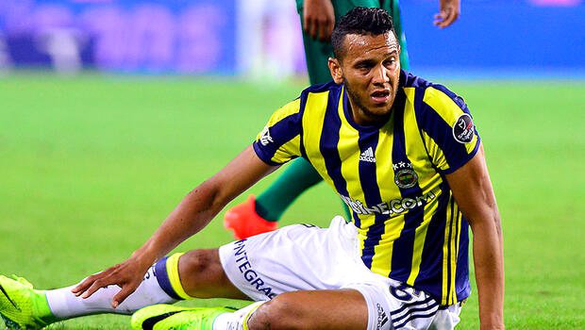 Fener Josef de Souza\'ya döndü