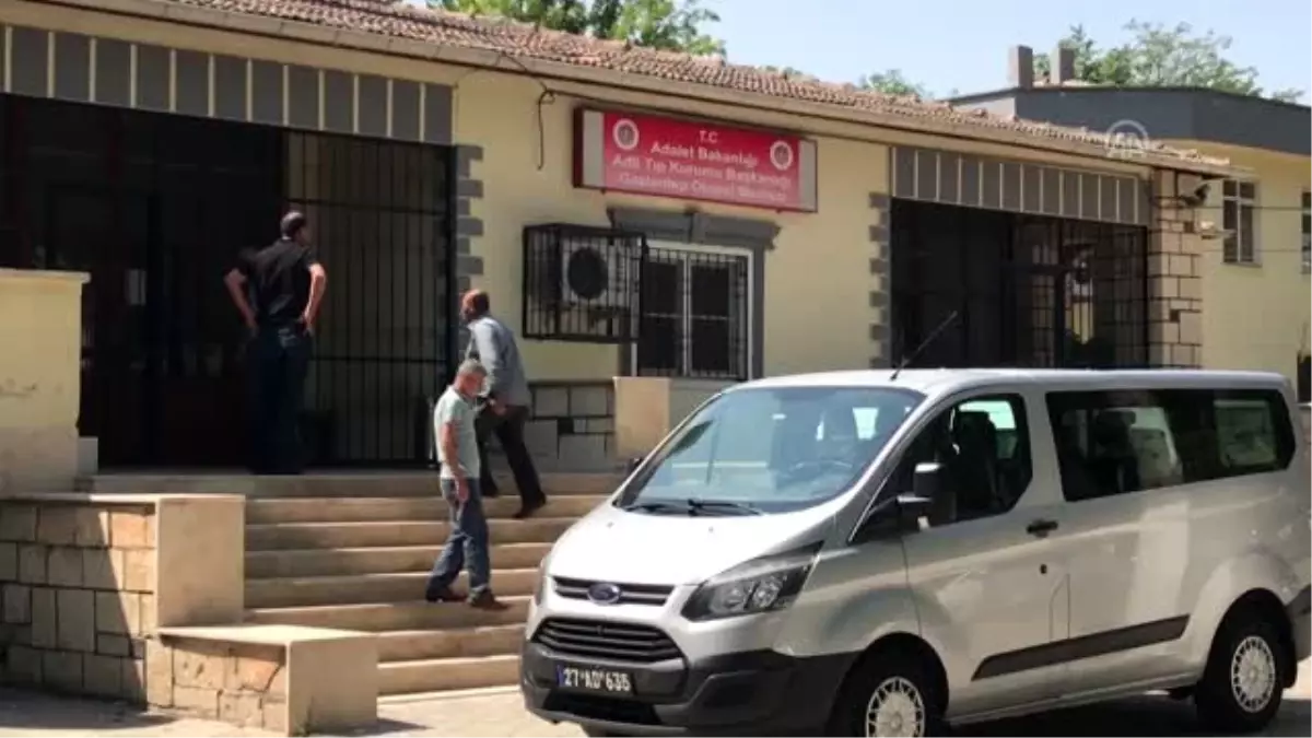 Gaziantep\'te ahırda hareketsiz bulunan kişi hastanede öldü