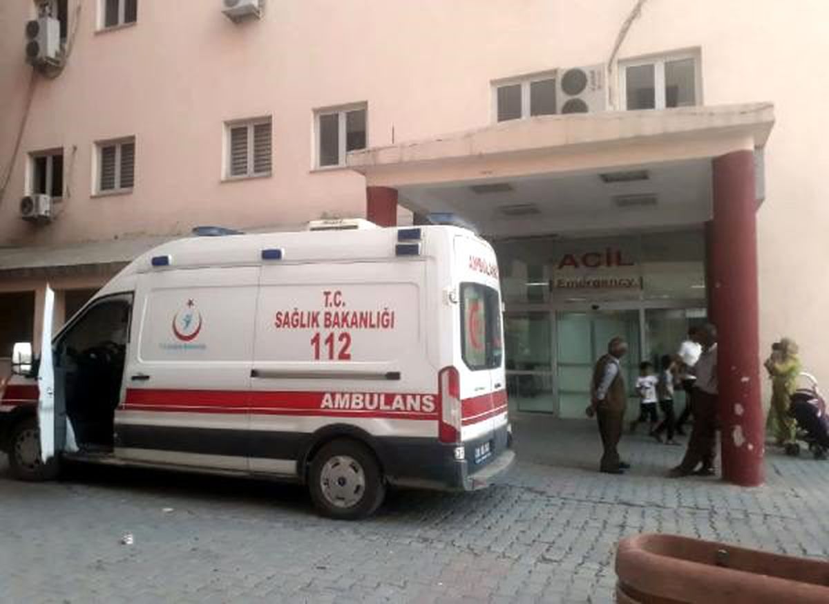 Hakkari\'de EYP patladı: 1 sivil hayatını kaybetti