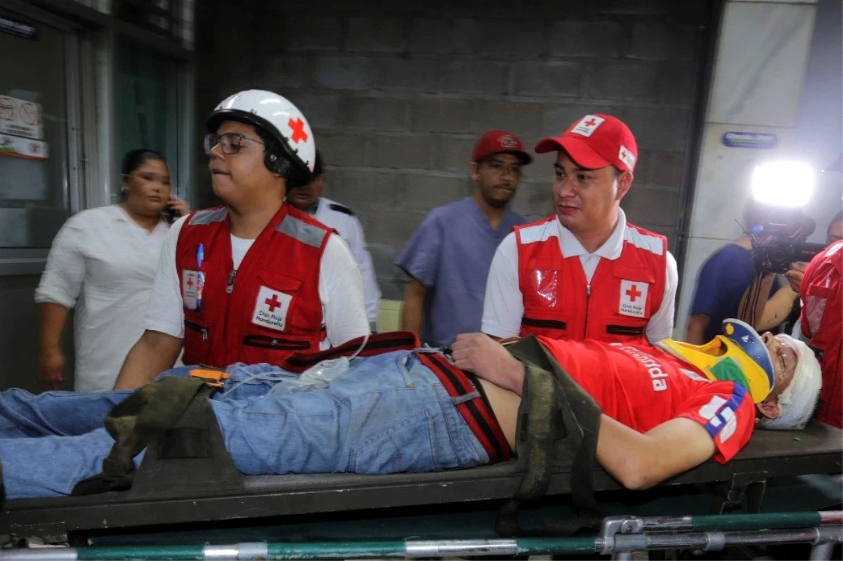 Honduras\'ta futbol maçında kan aktı: 3 ölü, 12 yaralı