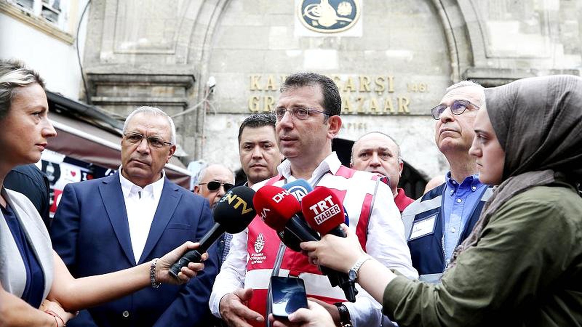 İmamoğlu\'nun "Meteoroloji\'den ikaz çok geç geldi" açıklamasına Bakan Pakdemirli\'den tepki