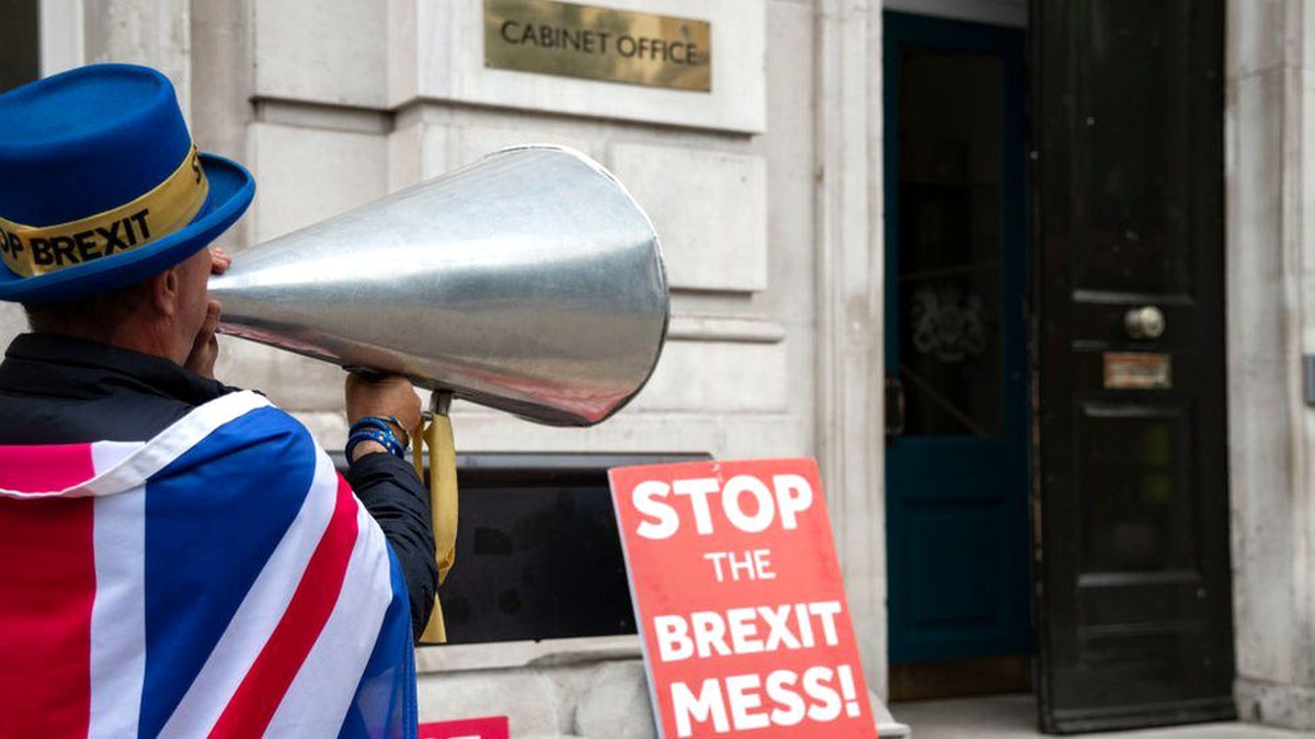 İngiliz hükümetinin \'anlaşma olmadan Brexit\' senaryosu basına sızdı: \'Gıda, ilaç ve petrol kıtlığı\'