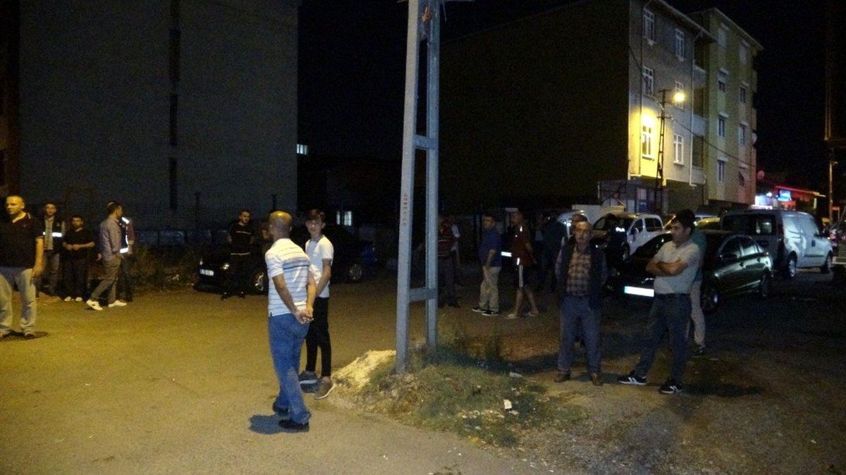 Pendik\'te bıçaklı kavga: 2 yaralı