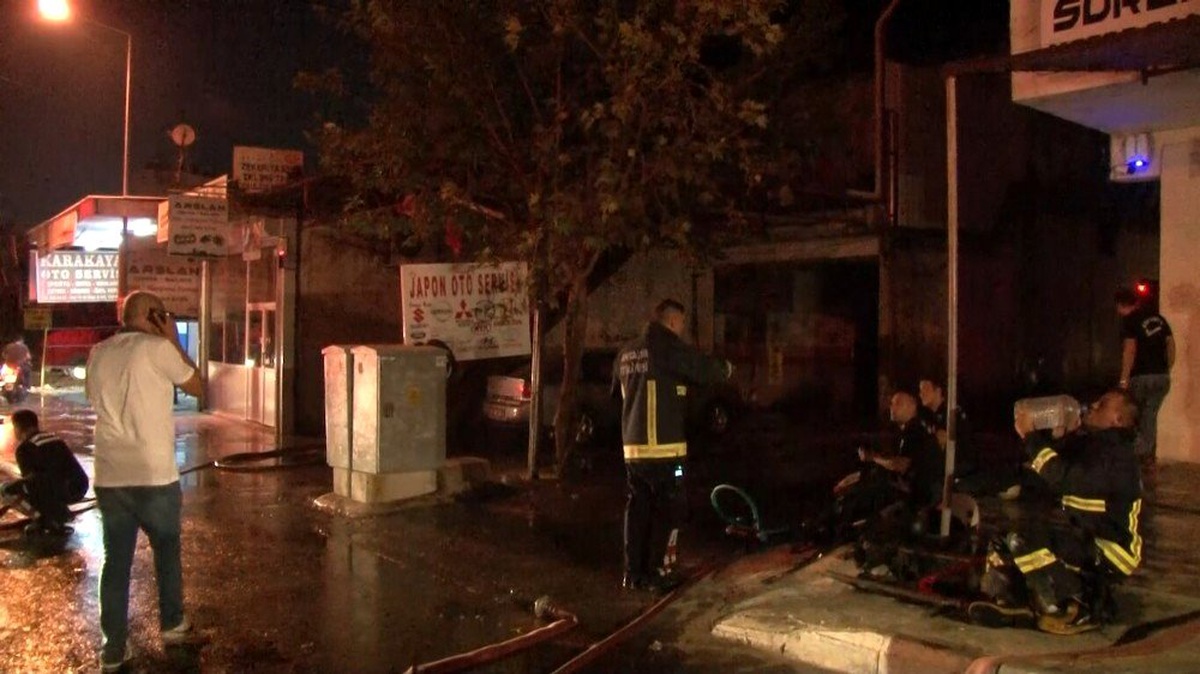 Sanayi sitesinde çıkan yangında faciadan dönüldü