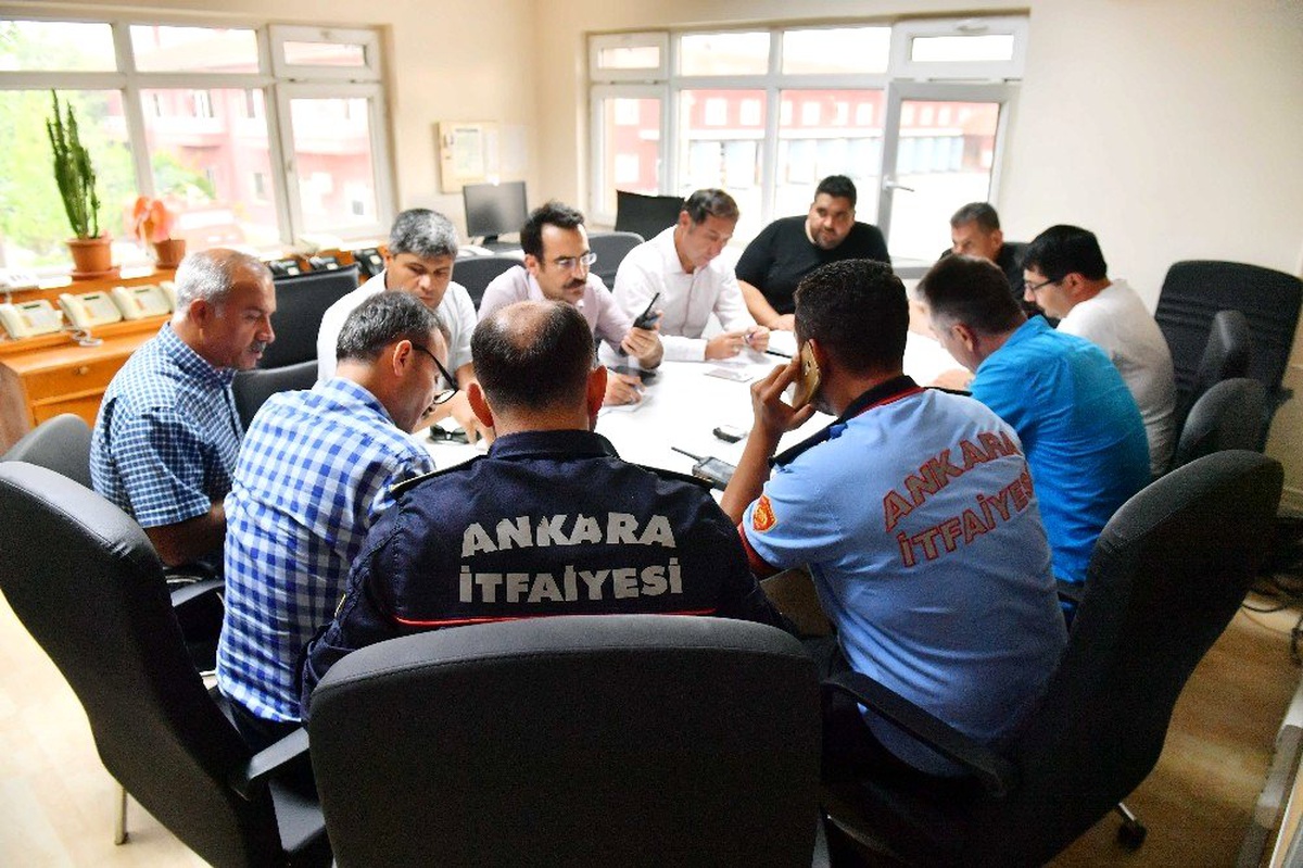 Şiddetli yağış için Büyükşehir AKOM teyakkuzda