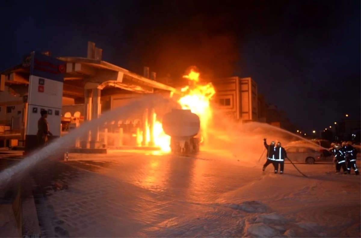 Suudi Arabistan\'da benzin istasyonunda korkutan yangın