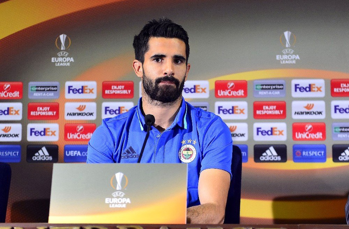 Alper Potuk\'tan Fenerbahçe\'ye indirim