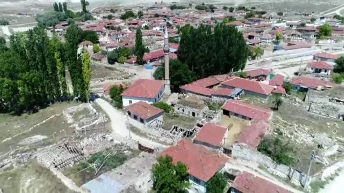 "Antik kente sıfır" mahallede tarihle iç içe yaşam