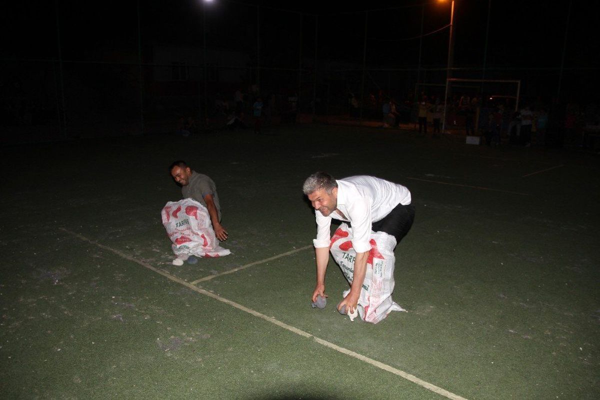 Bu da \'Köy Usulü Survivor\'