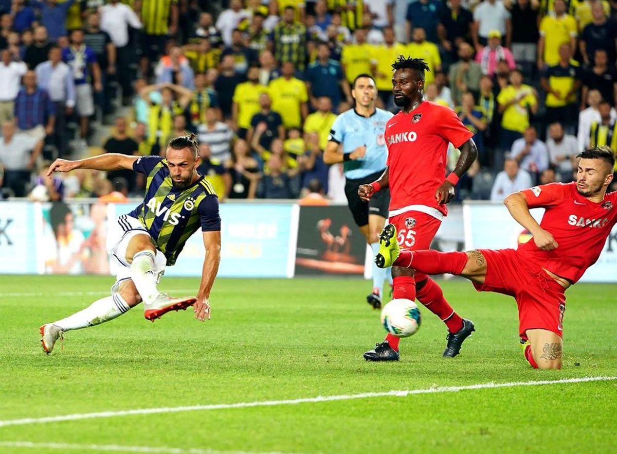 Fenerbahçe ilk yarı top göstermedi