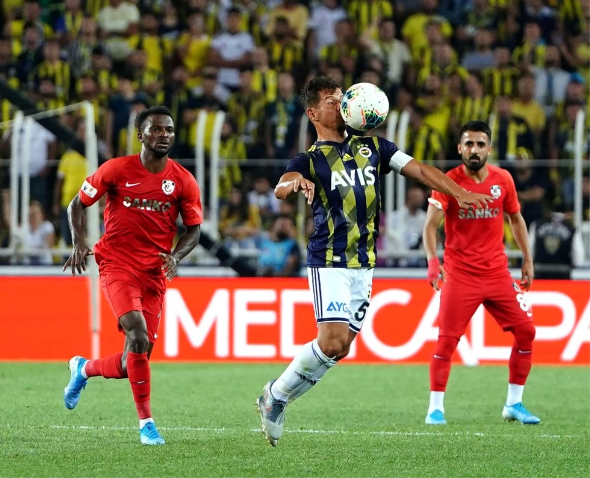 Fenerbahçe lige hızlı başladı