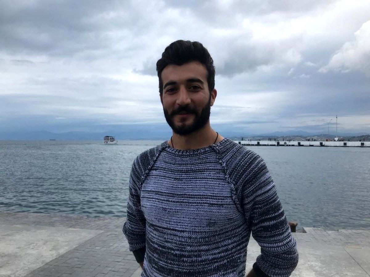 Genç kızları kurtaran esnaf konuştu: "Hiç düşünmeden denize atladım"
