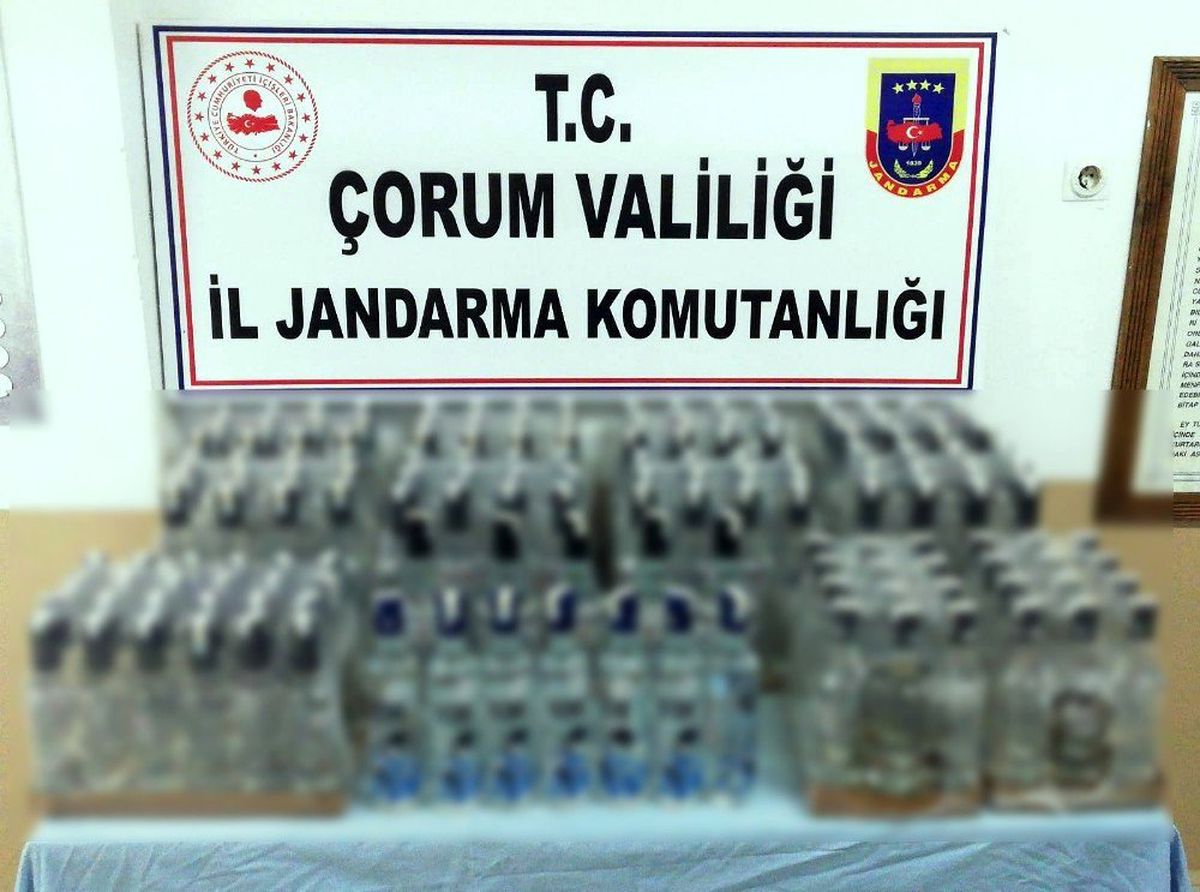 Jandarma\'dan kaçak içki operasyonu