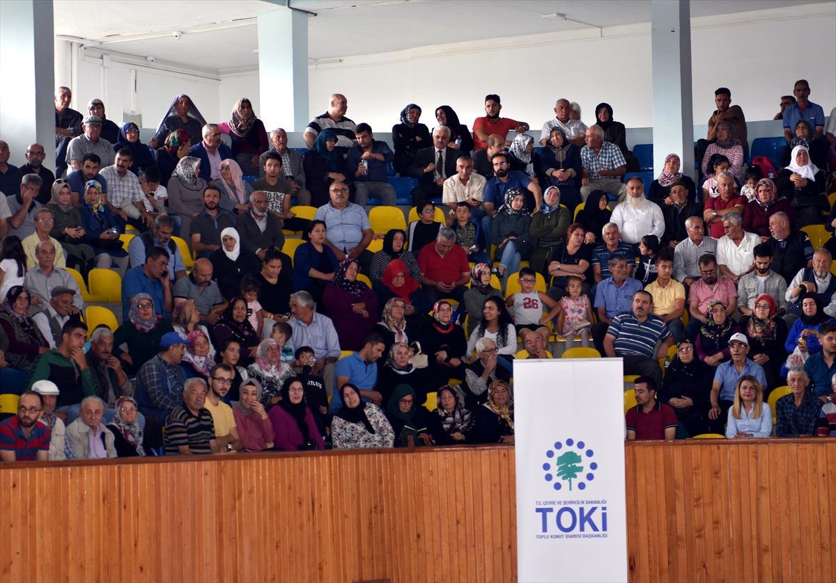 Kırıkkale\'de TOKİ konutlarının hak sahipleri kurayla belirlendi
