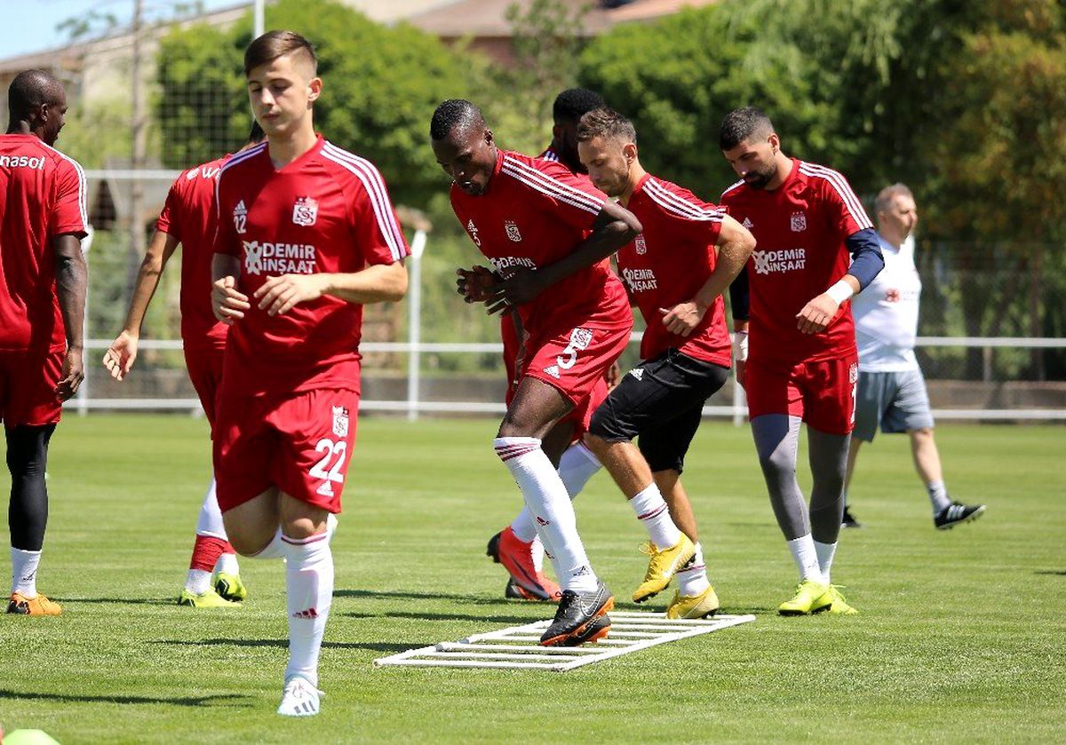 Sivasspor yarın toplanacak