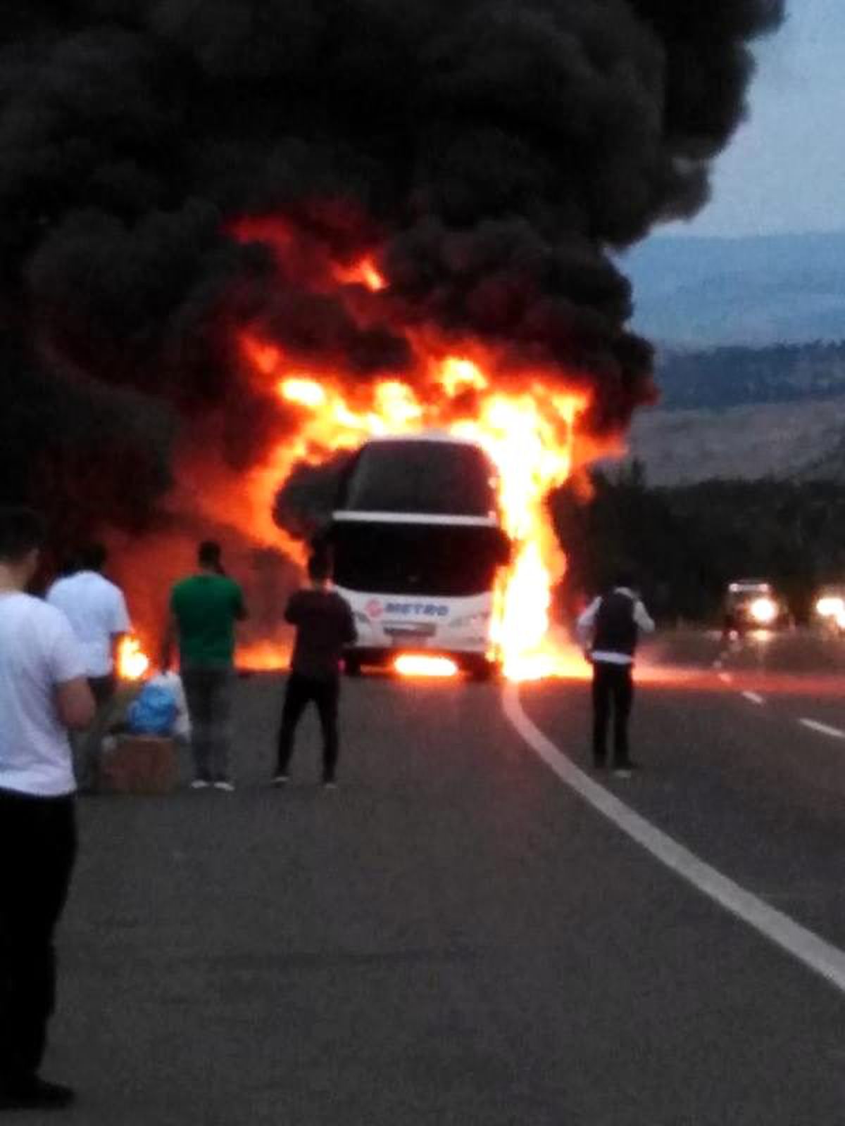 Yolcu otobüsündeki yangın motordan çıkmış