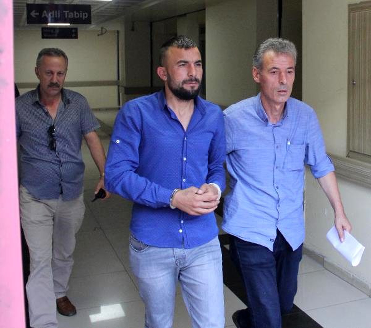 27 yıl kesinleşmiş hapis cezası bulunan şüpheli, uyurken yakalandı