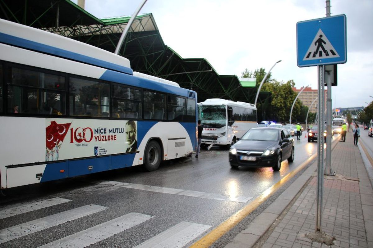 Ankara\'da otobüs kazası: 8 yaralı