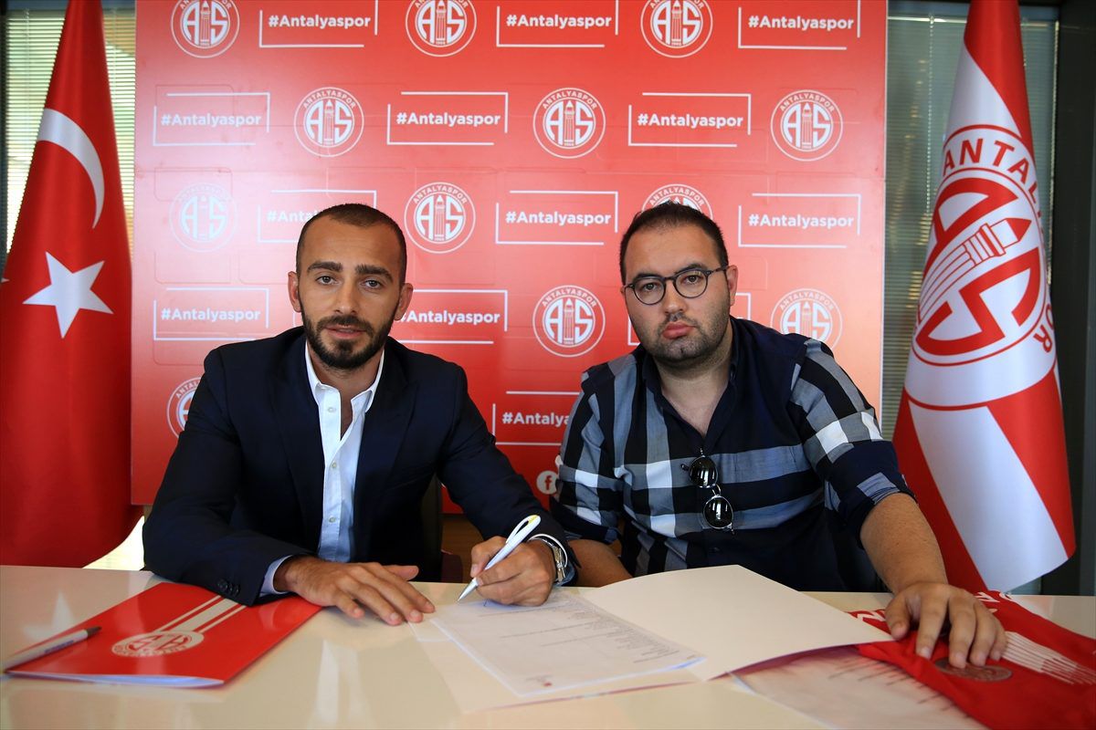 Antalyaspor\'da transfer
