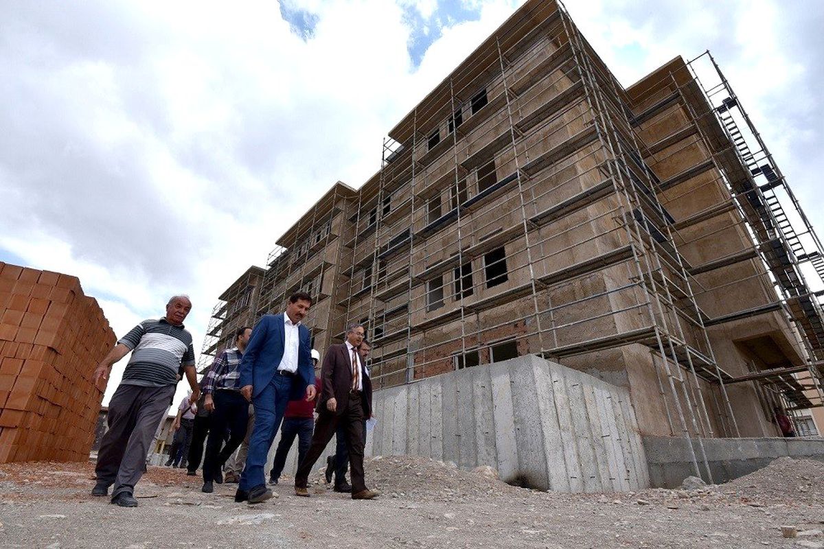 Başkan Kılca, Hamzaoğlu Mahallesindeki okul inşaatını inceledi