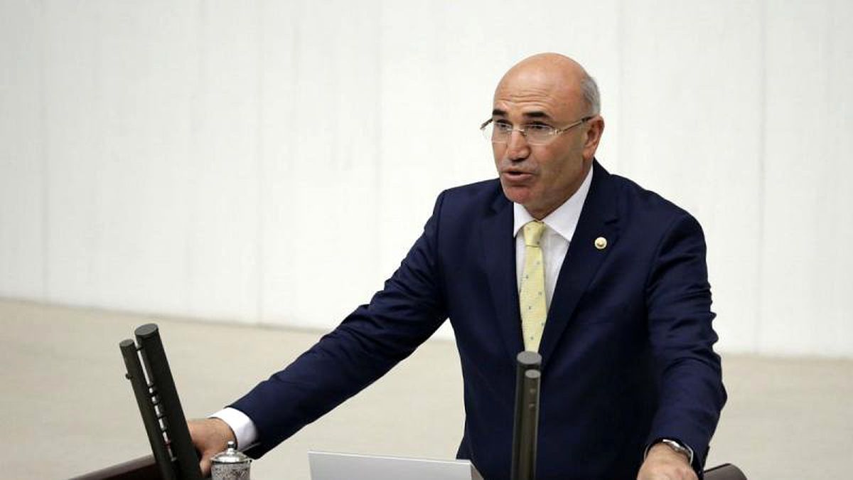 CHP\'li Tanal: Hiçbir dönemde iktidar gibi düşünmeyen belediye başkanları görevden alınmadı
