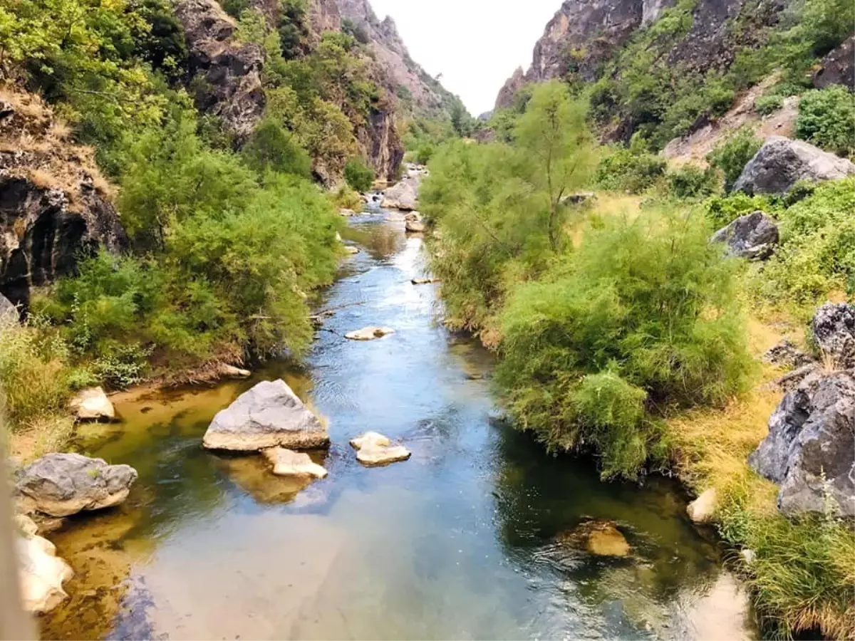 Emet\'te Eğrigöz İkitaş Kanyonu turizm için umut oldu