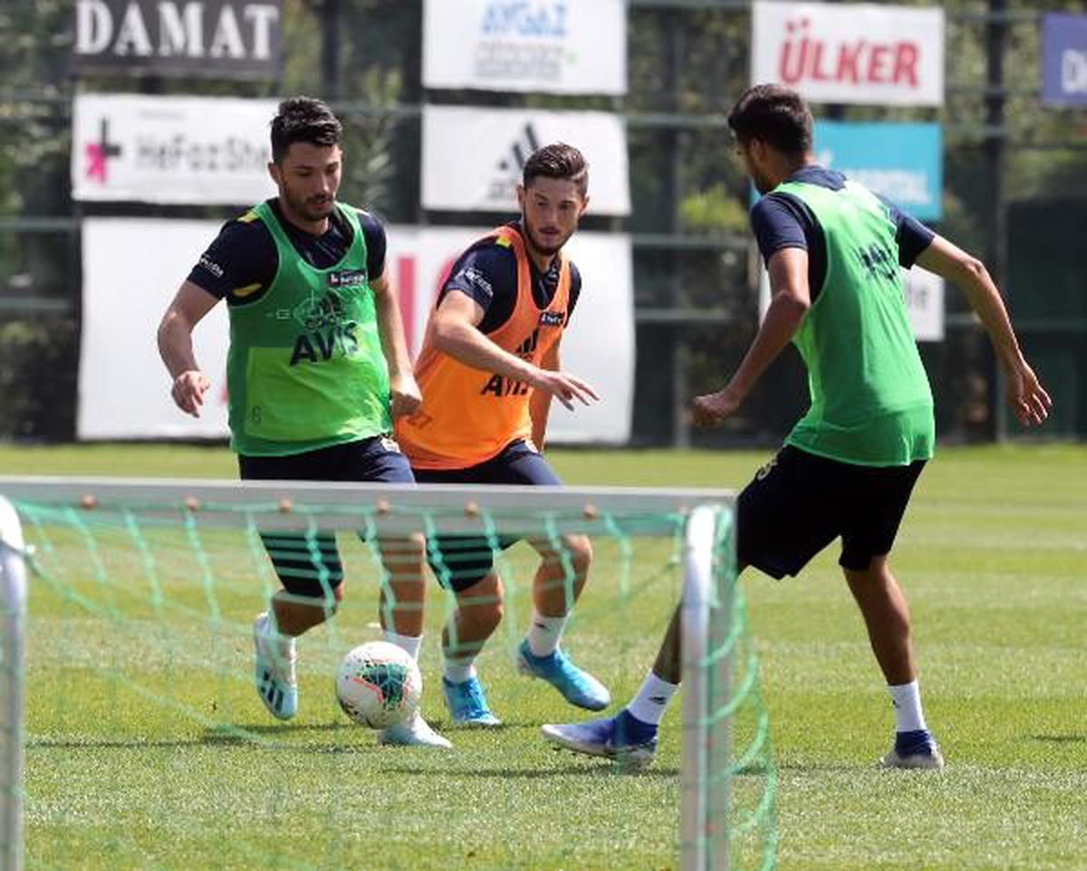 Fenerbahçe, Başakşehir maçı hazırlıklarına başladı