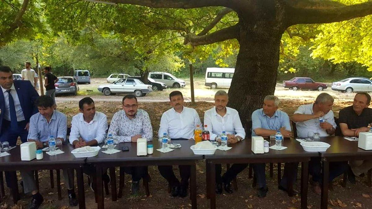 Genel Başkan Yardımcısı Hamza Dağ muhtarlarla buluştu