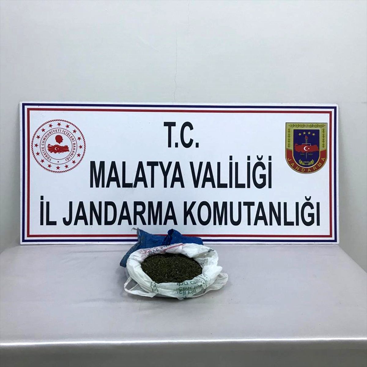 Hekimhan\'da uyuşturucu operasyonu