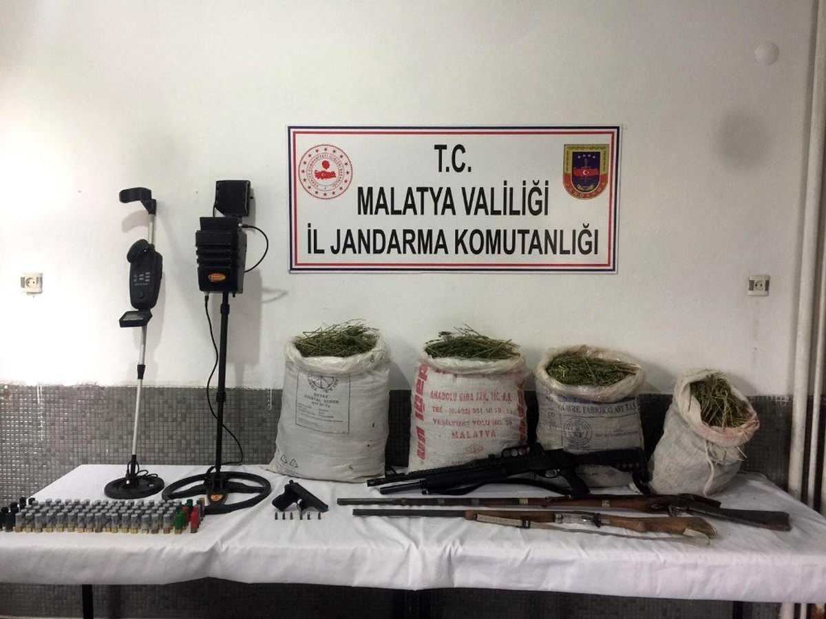 Jandarmadan uyuşturucu operasyonu: 1 gözaltı