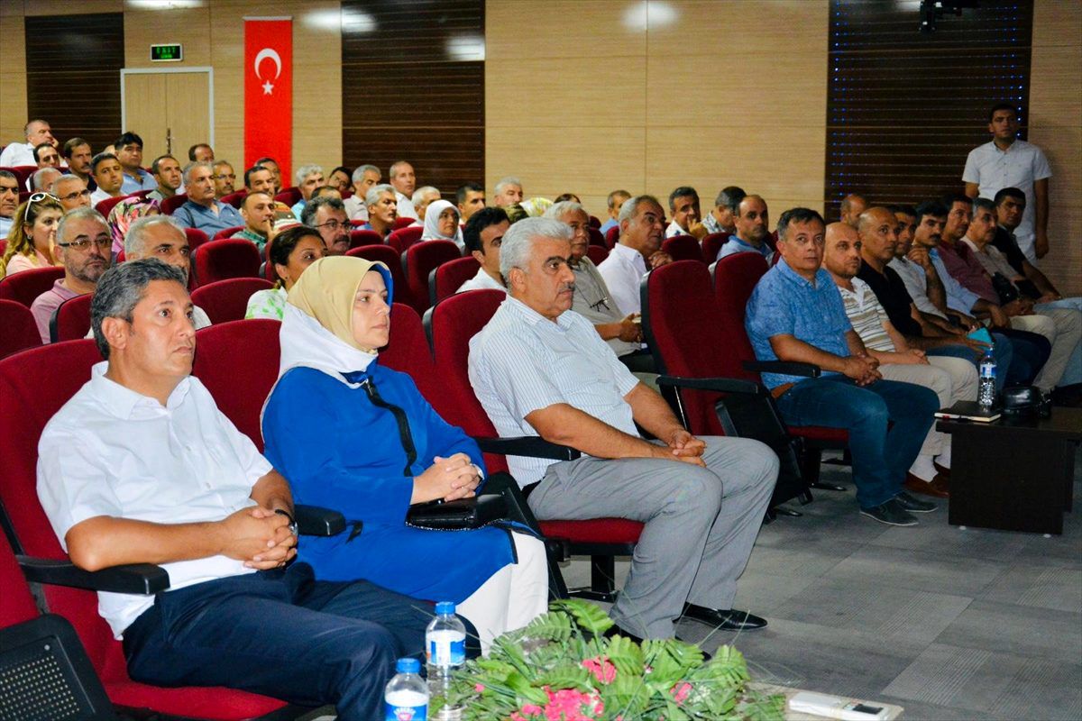 Malatya\'da okul yöneticilerine mesleki gelişim programı