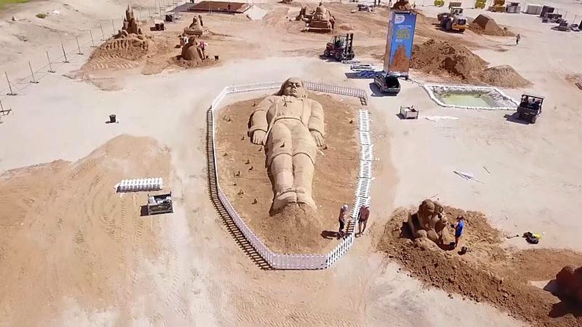 Masal kahramanları Uluslararası Kum Heykel Festivali\'nde yeniden hayat buldu
