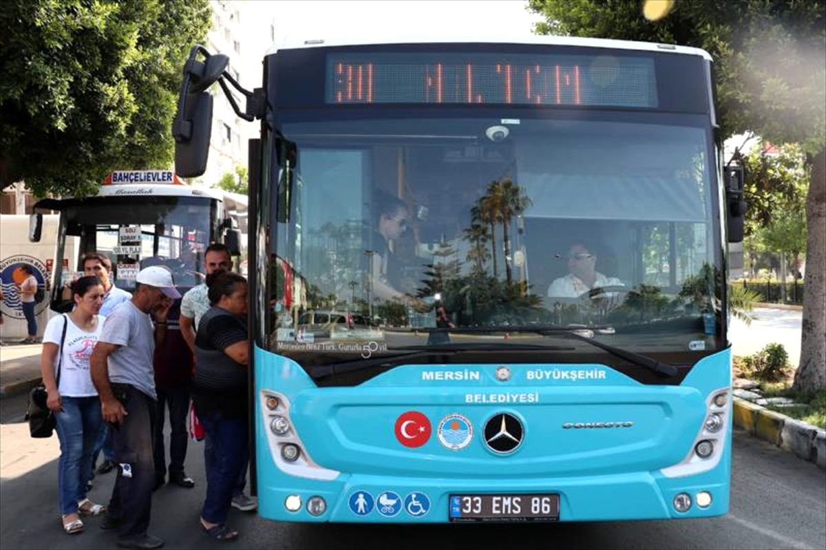 Mersin\'de belediyenin verdiği bazı emekli kartları iptal edildi