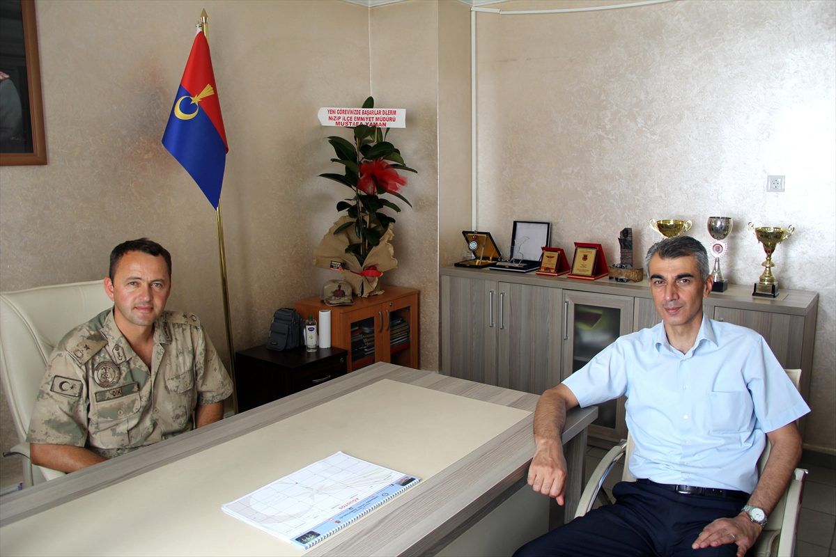 Nizip İlçe Emniyet Müdürü\'nden, İlçe Jandarma Komutanı\'na ziyaret