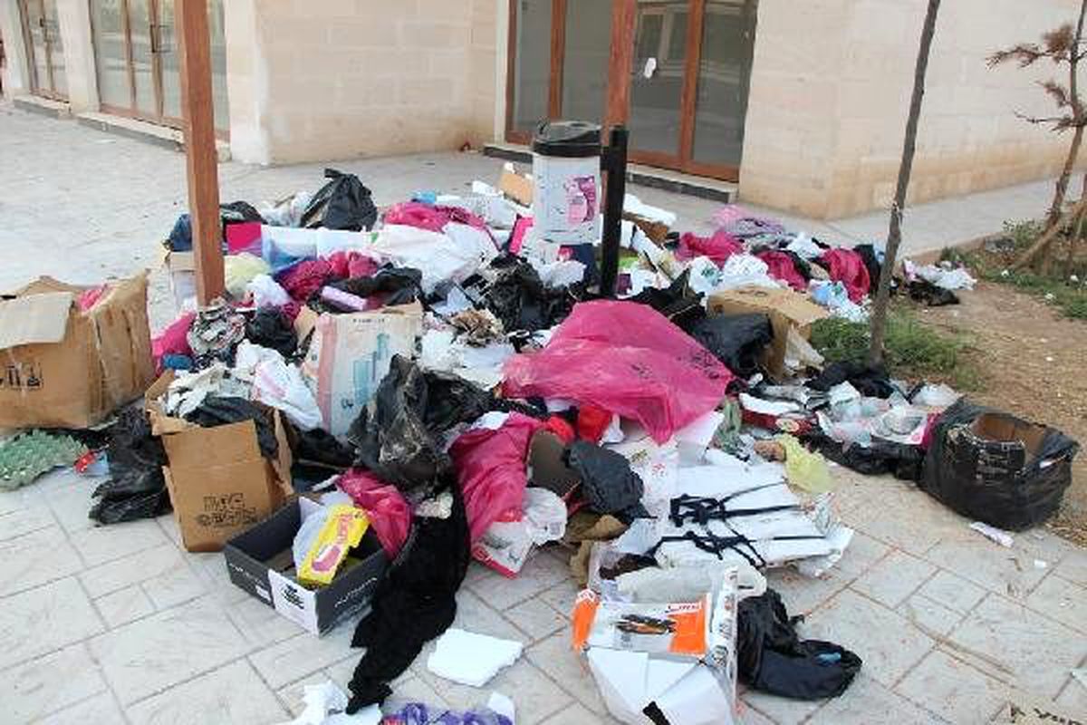 Nusaybin\'de HDP\'li belediyeye çöp toplamama tepkisi