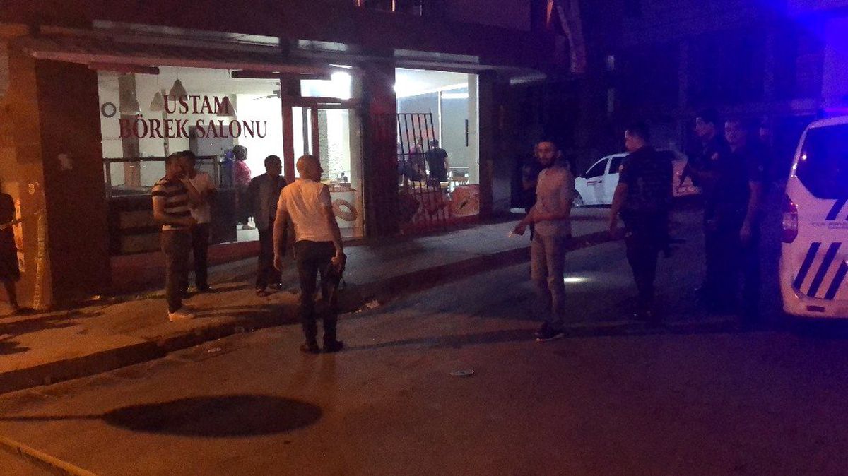 (Özel) Esenyurt\'ta iki grup arasındaki kavga kanlı bitti