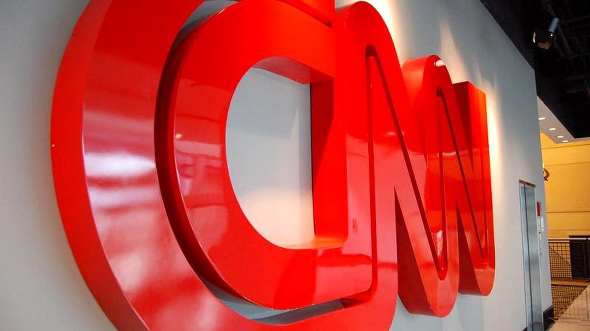 Rusya\'dan CNN International\'a 17 bin TL ceza: Ses barajını aştınız