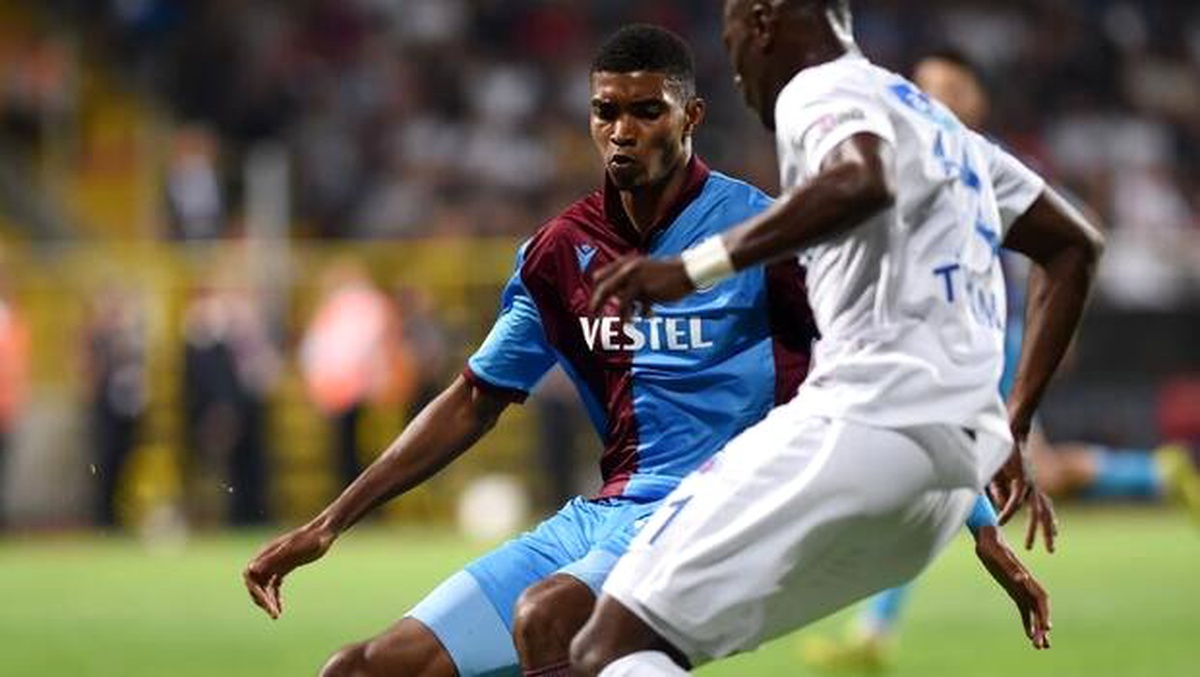 Son dakika transfer haberleri: Trabzonspor\'da Fernandes\'in bonservisi alınıyor