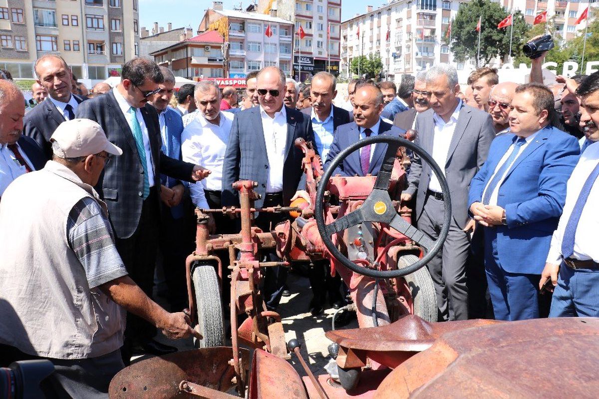 Türkiye\'nin en ilginç tarım fuarı Sivas\'ta açıldı