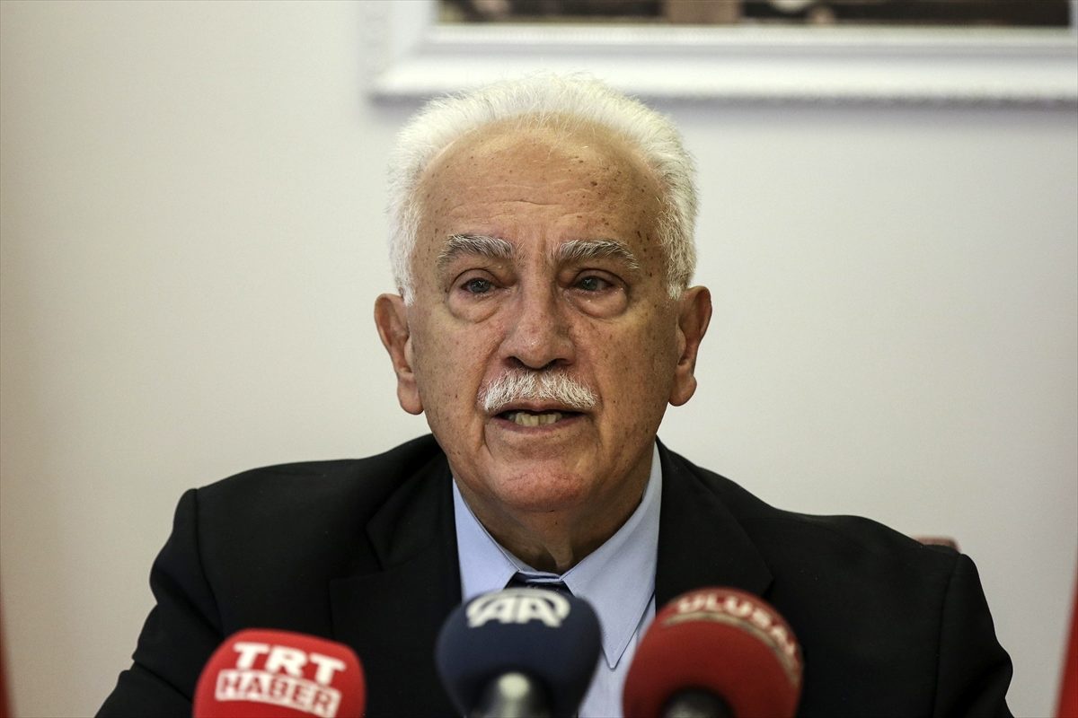 Üç büyükşehir belediyesine görevlendirmelere destek