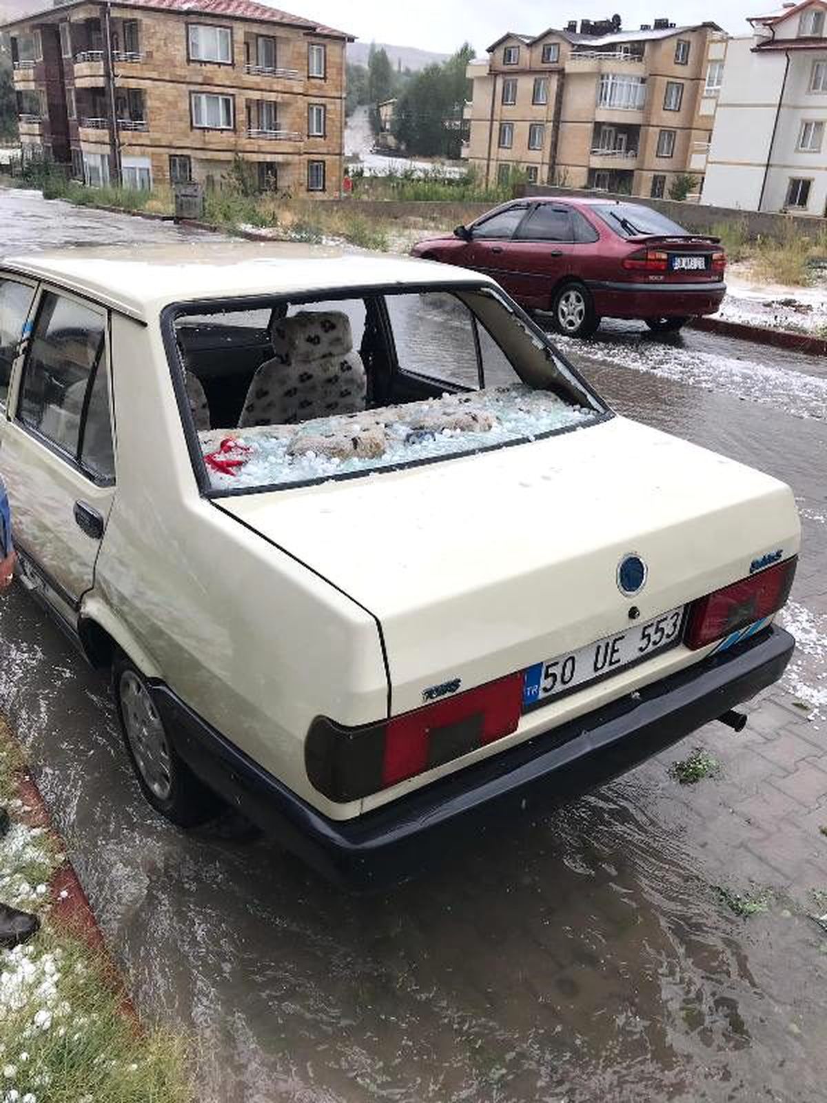 Ürgüp\'te dolu etkili oldu