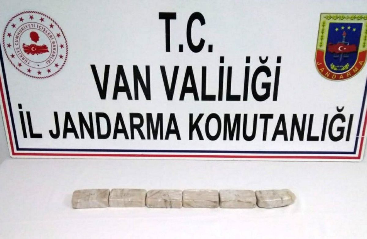 Van\'da 2 kilogram eroin ele geçirildi