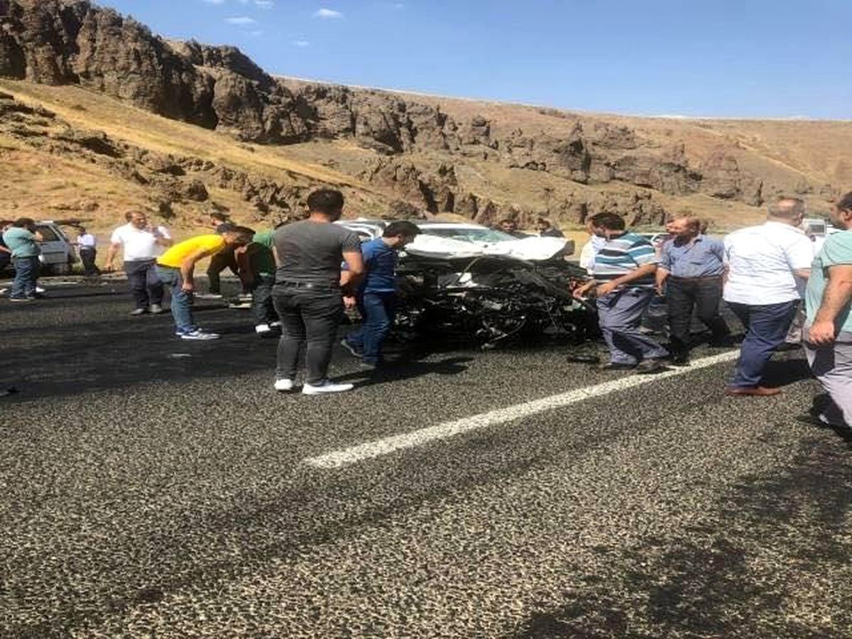 Ağrı\'da trafik kazası: 2 ölü, 2 yaralı