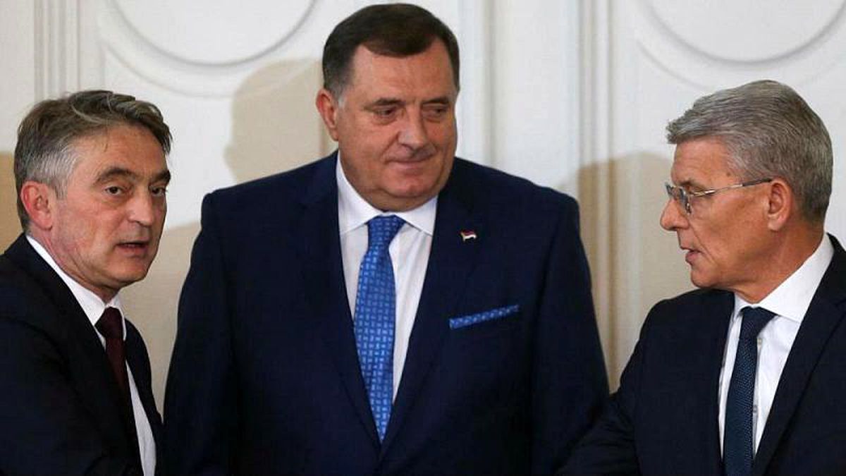 Bosna Hersek\'te neden 10 aydır hükümet kurulamıyor?
