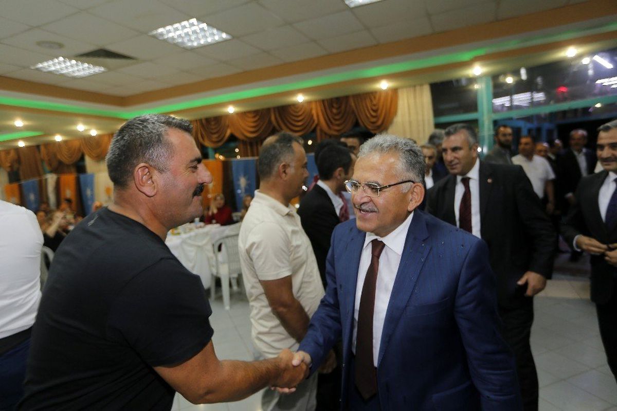 Büyükkılıç: "İnsanların gönlünde yer etmeye çalışıyoruz"