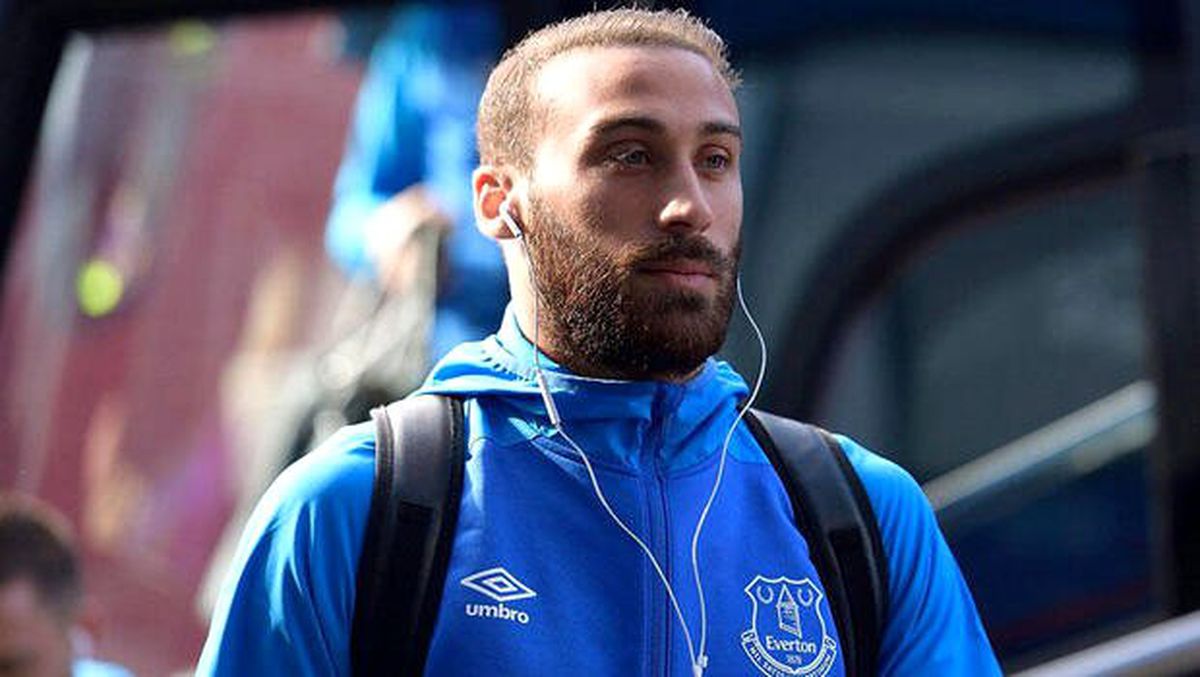Cenk Tosun\'dan flaş transfer açıklaması!