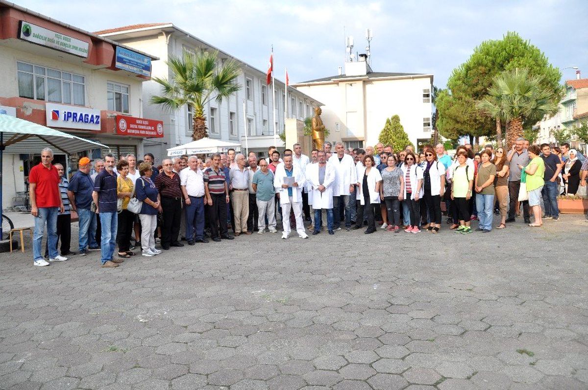 Doktora şiddeti kınadılar