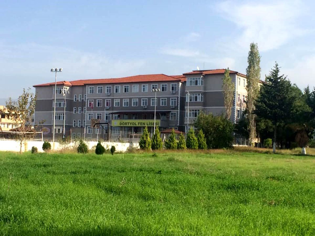 Dörtyol Fen Lisesi\'nde emek başarıya dönüşüyor