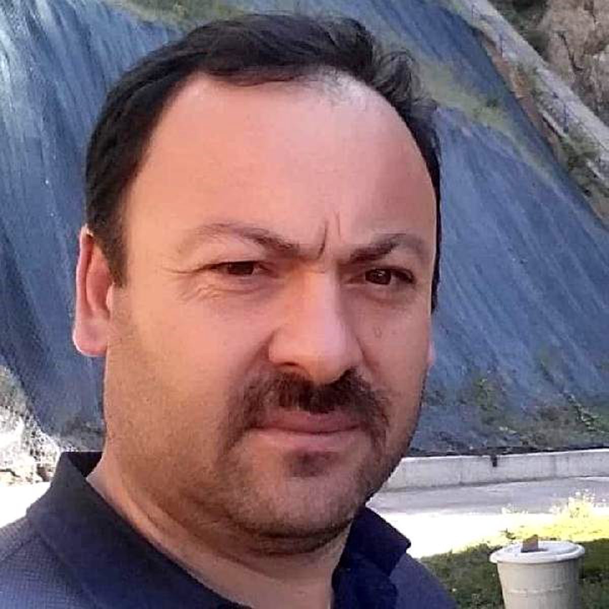 Düşük voltajı onarmak isterken akıma kapılıp öldü